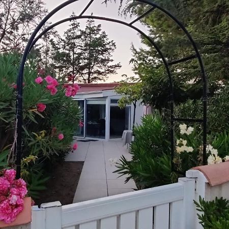 Maison Jardin Wifi - Climatisation - 100 M Plage Sauvage - 20 Min Perpignan Torreilles Eksteriør bilde